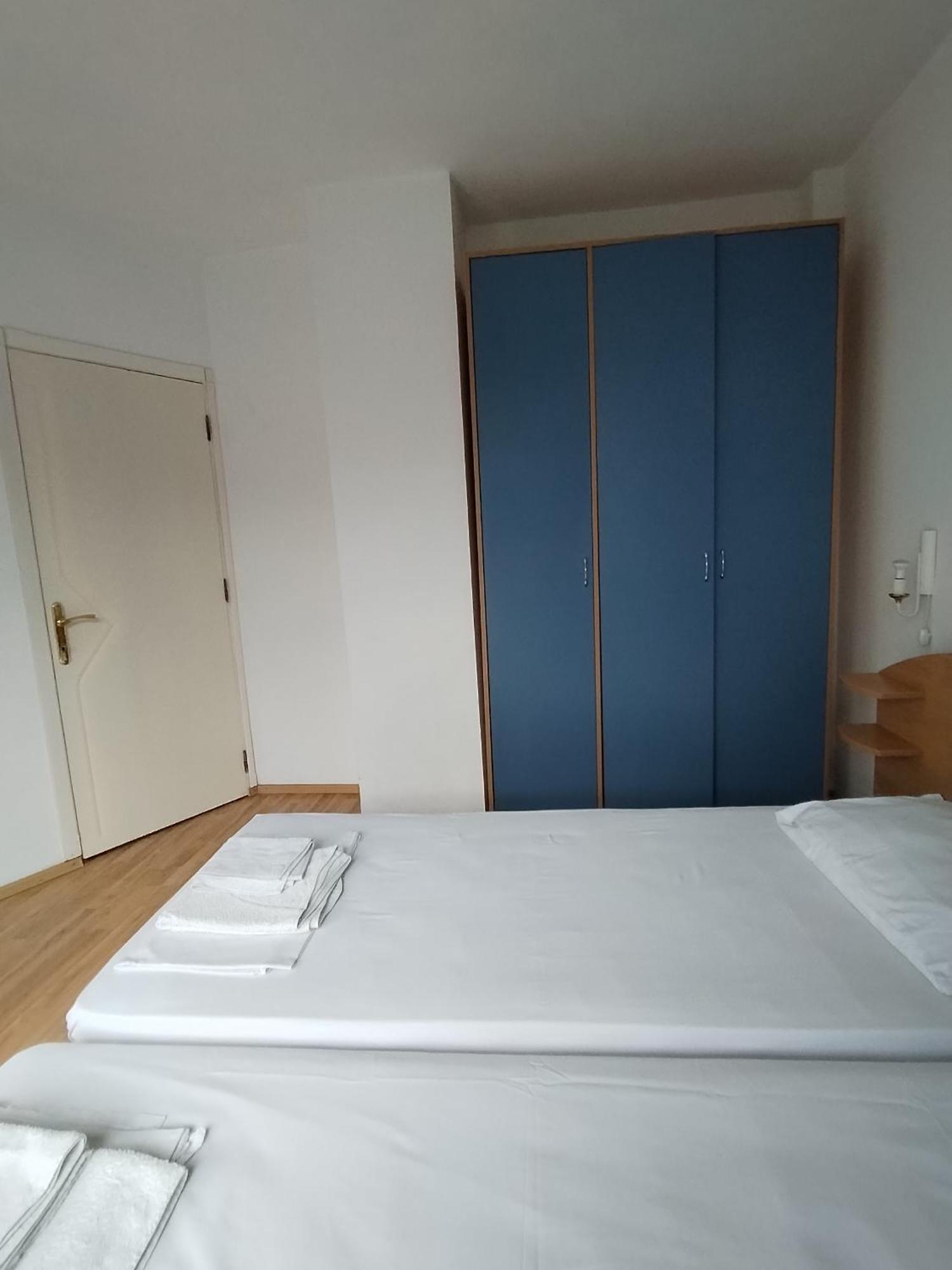 Lira Sto Apartments 포마리 외부 사진