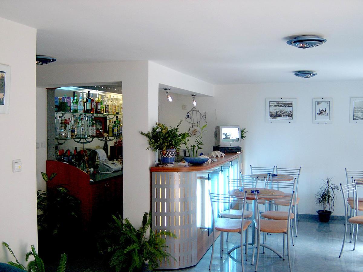 Lira Sto Apartments 포마리 외부 사진